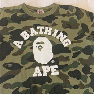 Bape kids tee size 160 (kids medium)
